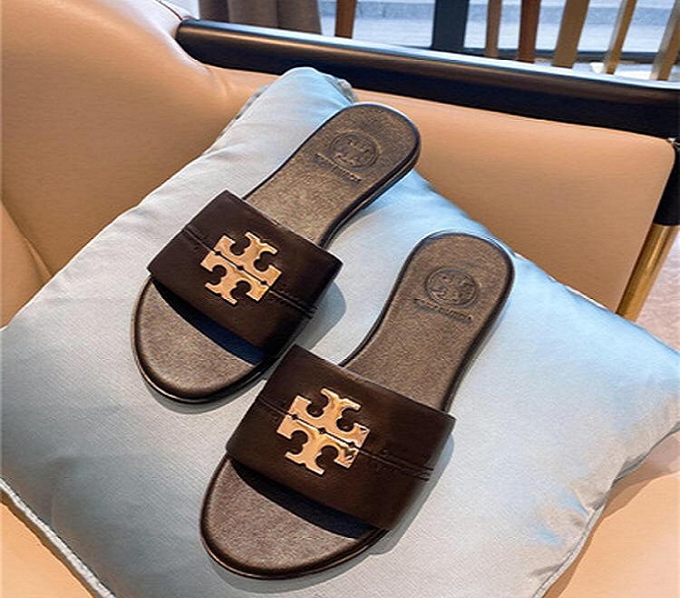 Tory burch leather